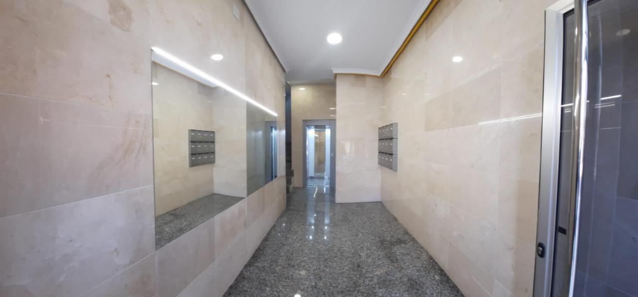 Apartamentos Milan 1 Wifi Y Parking Gratuito Oviedo Exterior photo
