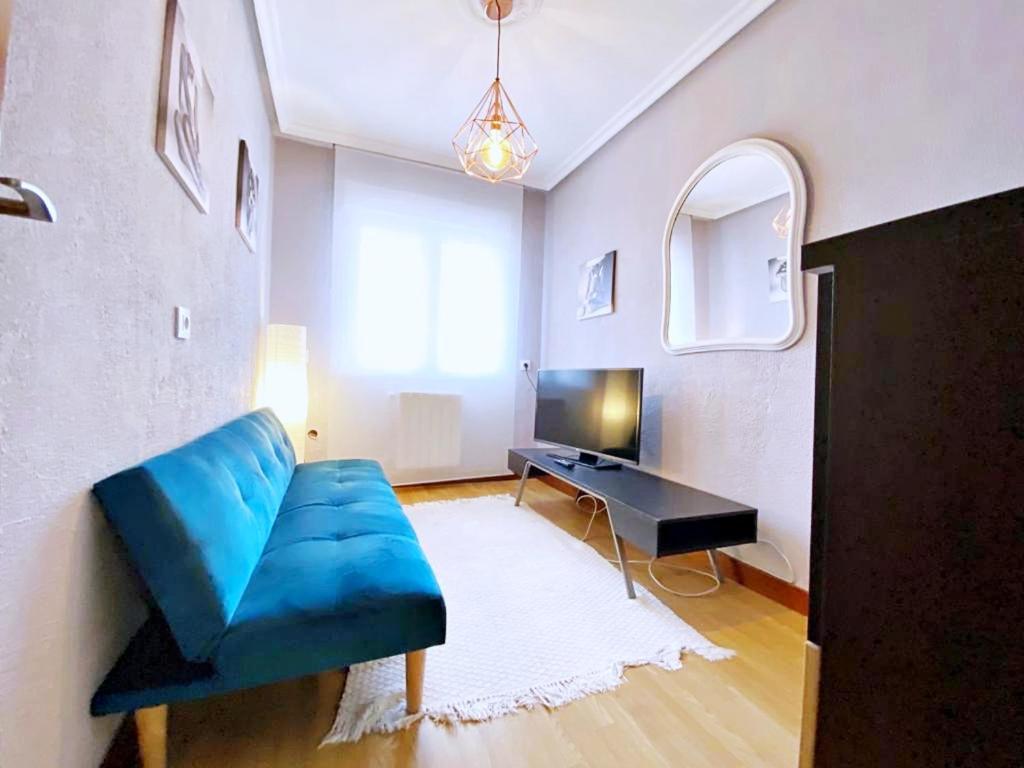 Apartamentos Milan 1 Wifi Y Parking Gratuito Oviedo Exterior photo